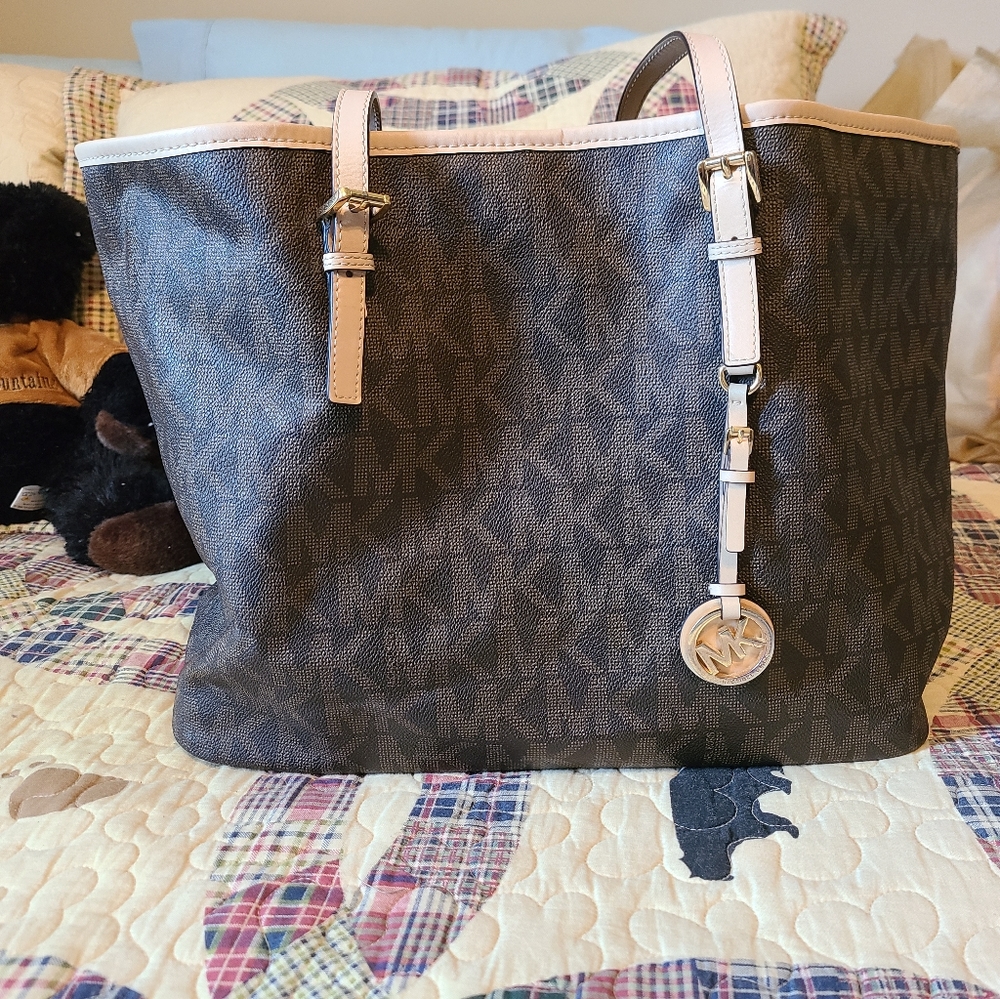 Large Michael Kors tote